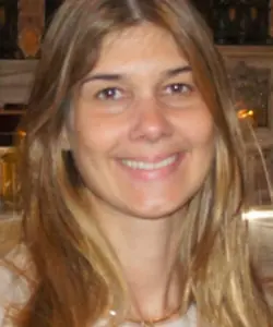 PROFA. DRA. ANDREA FONSECA GONÇALVES