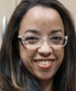 PROF.ª DRA. ANA CRISTINA BARROS DA CUNHA