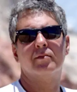 PROF. DR. ARMANDO MEYER